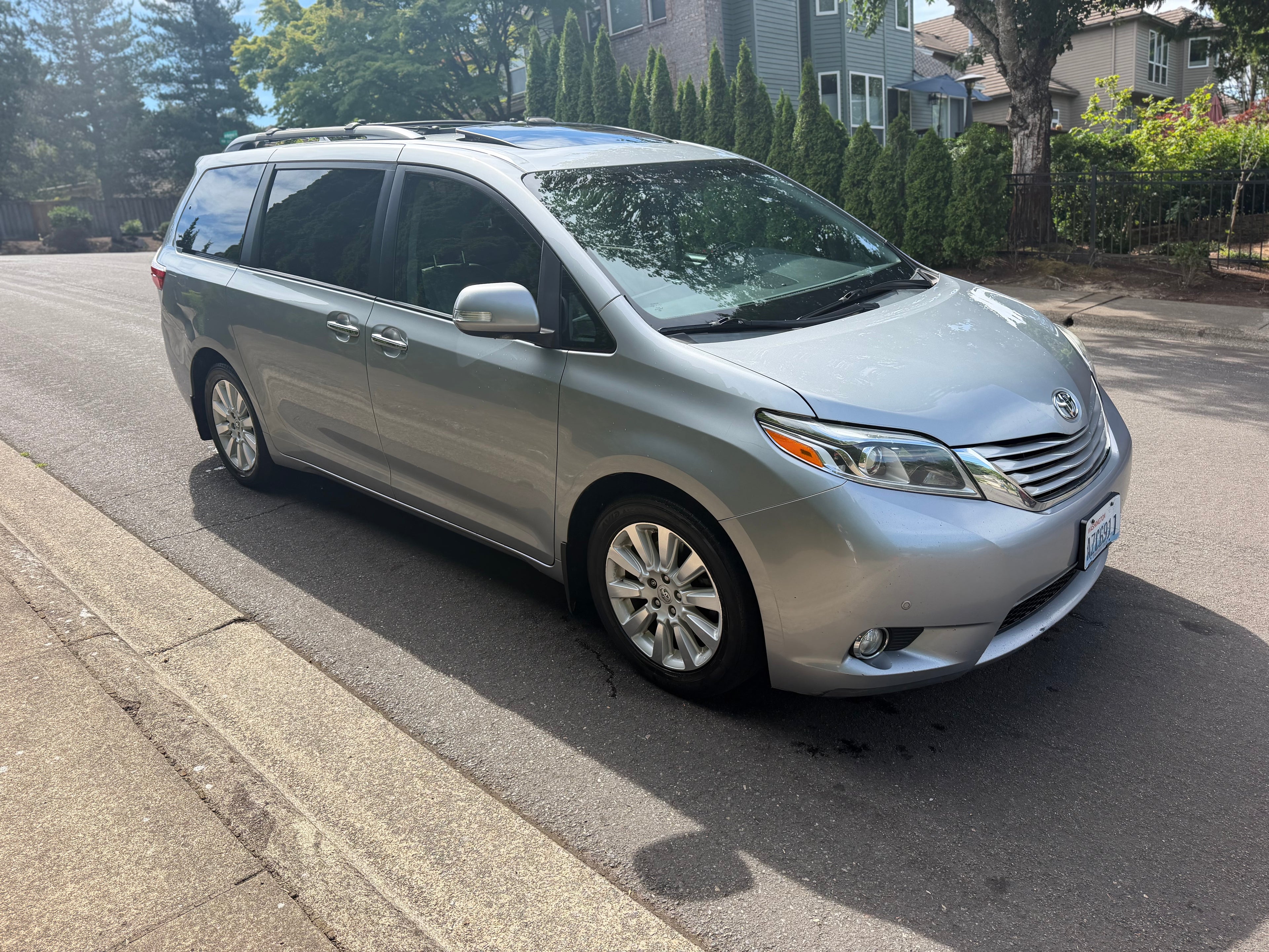 2015 Toyota Sienna limited Premium AWD