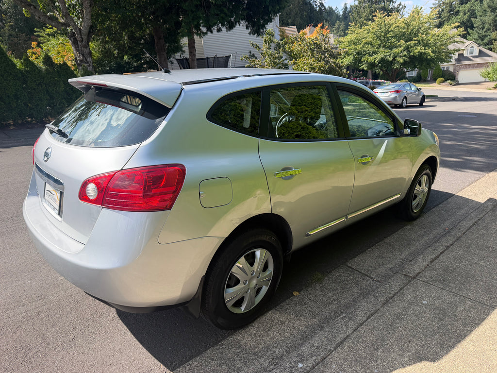 2012 Nissan rogue S