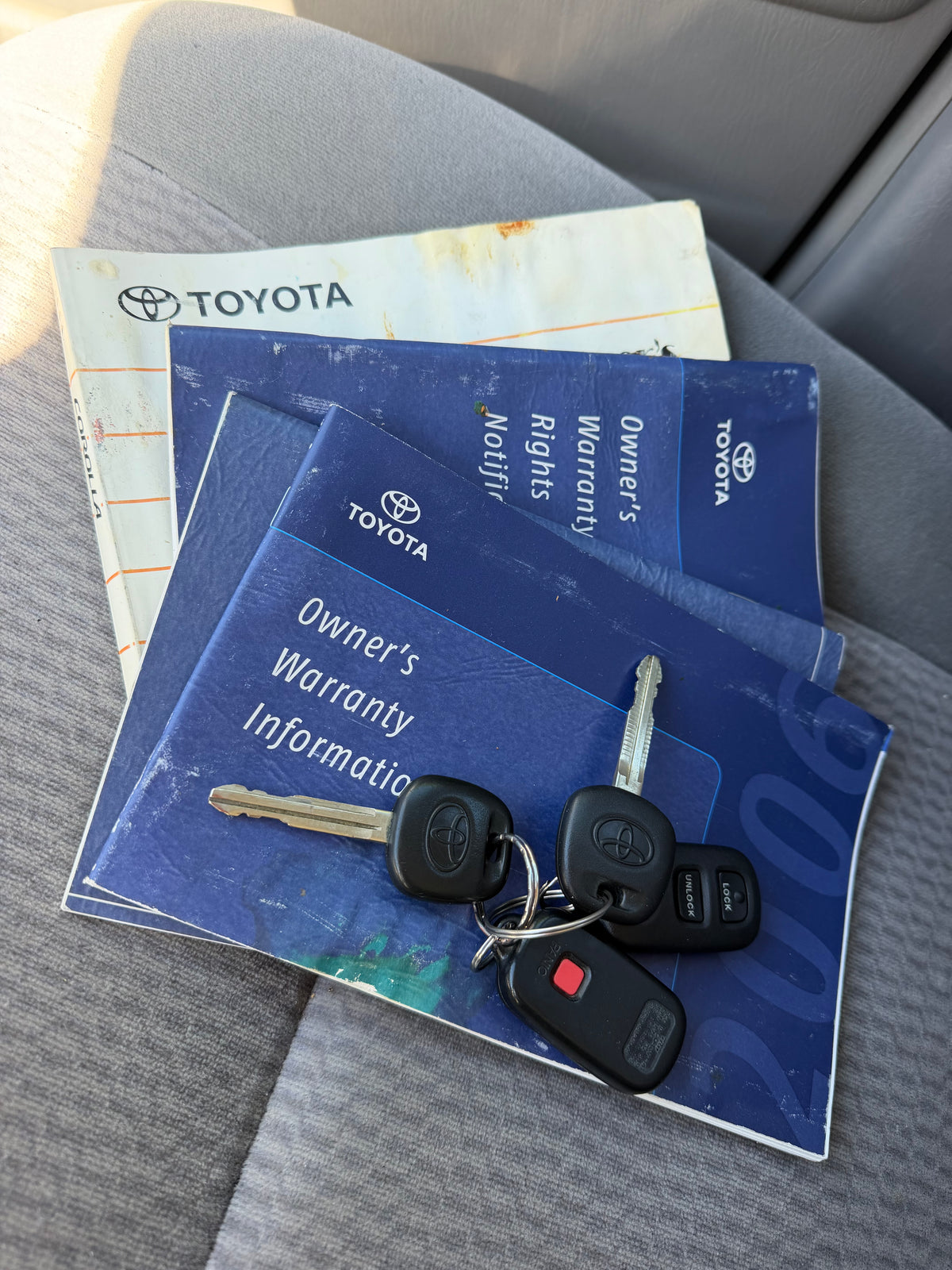 2006 Toyota Corolla le