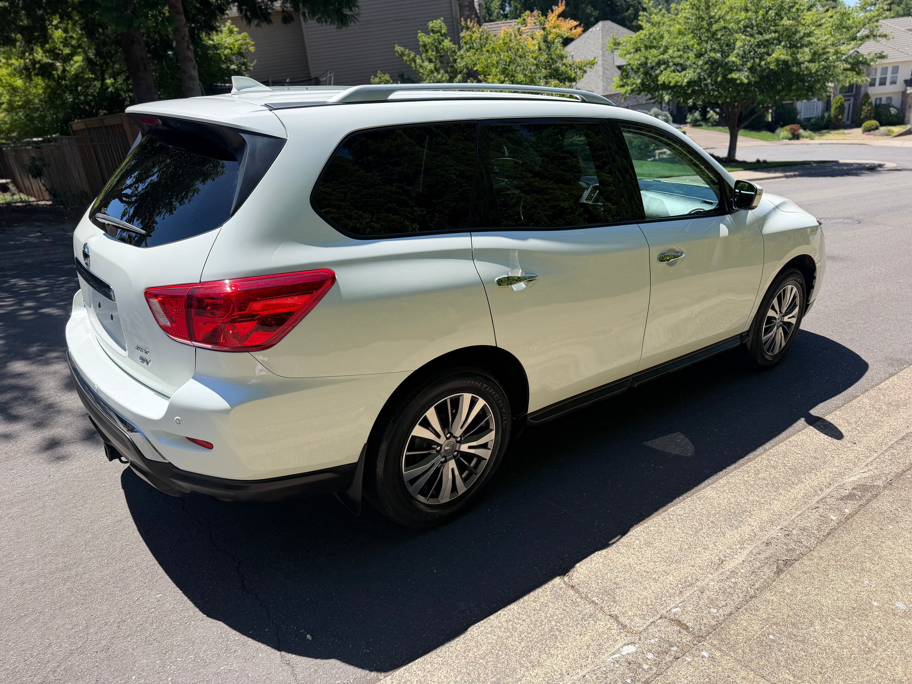 2020 Nissan Pathfinder