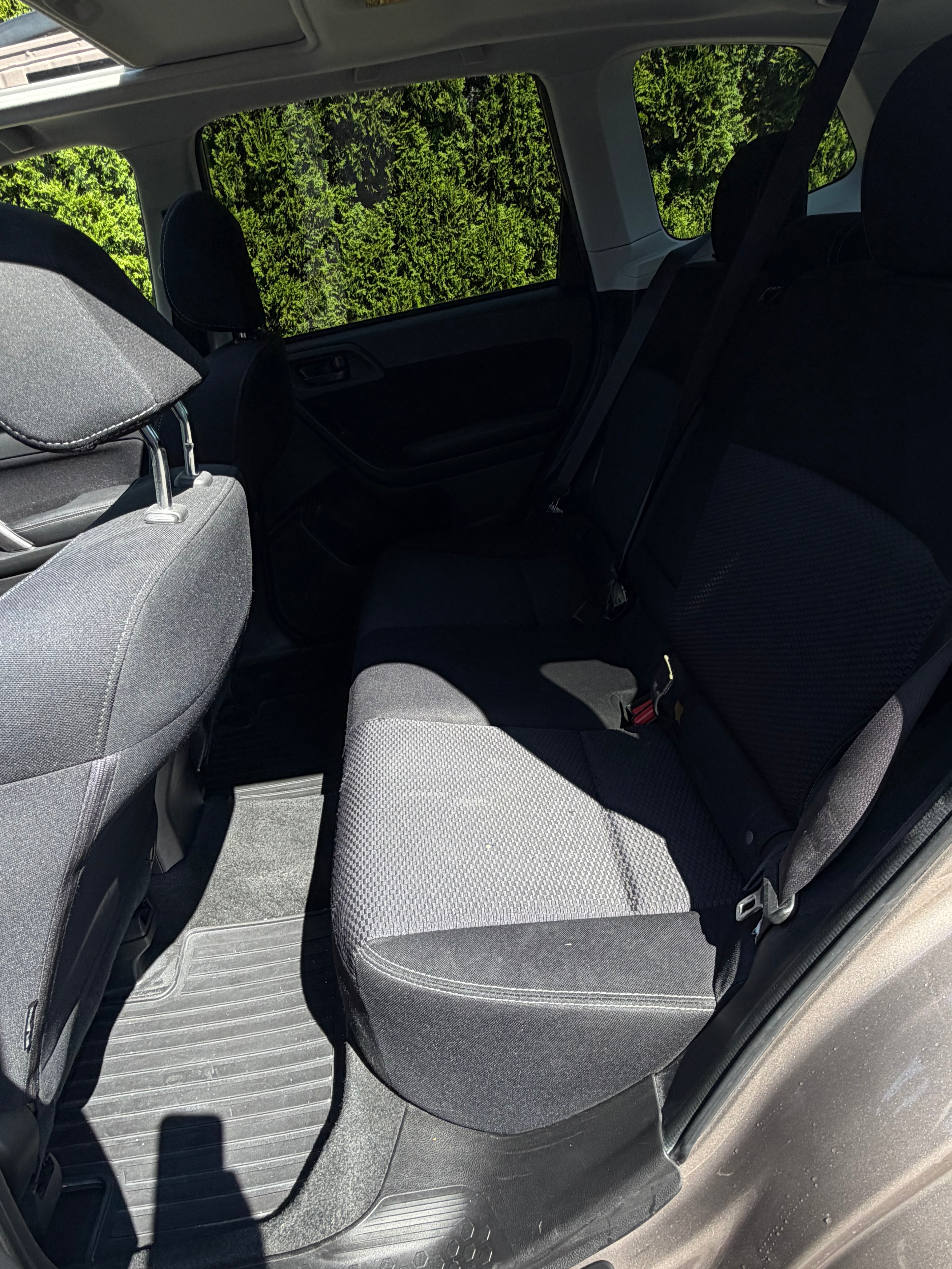 2016 Subaru forester premium 51,000 miles