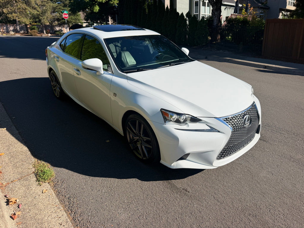 2016 Lexus is200t F sport