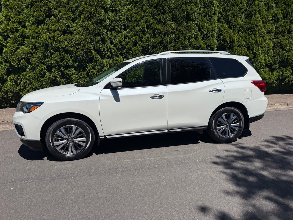 2020 Nissan Pathfinder