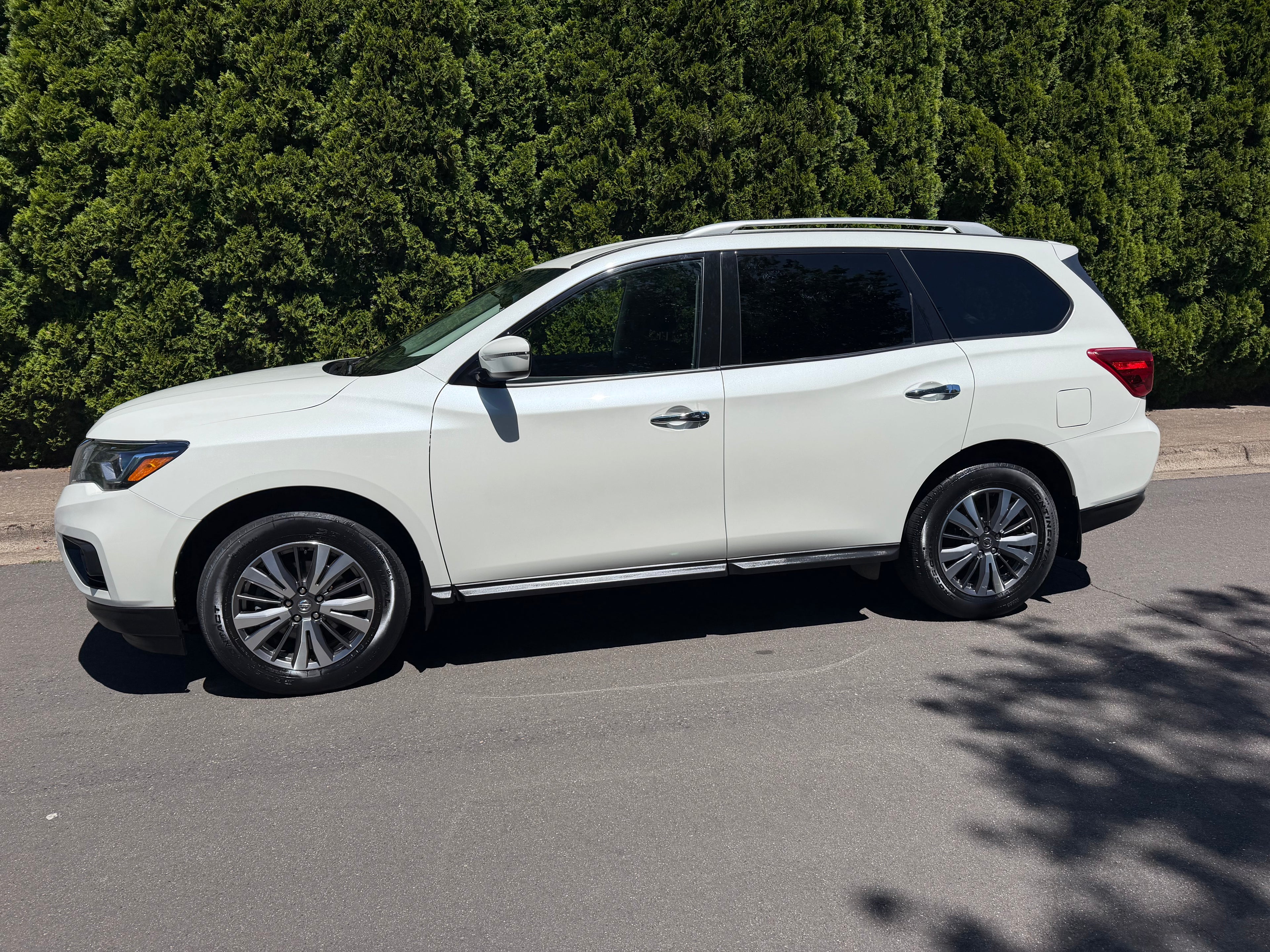 2020 Nissan Pathfinder