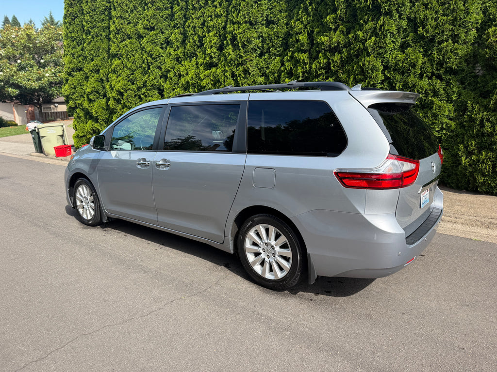 2015 Toyota Sienna limited Premium AWD