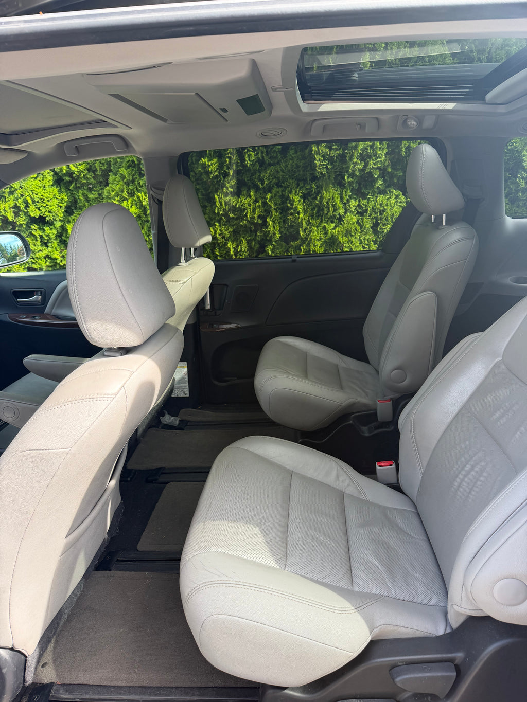 2015 Toyota Sienna limited Premium AWD