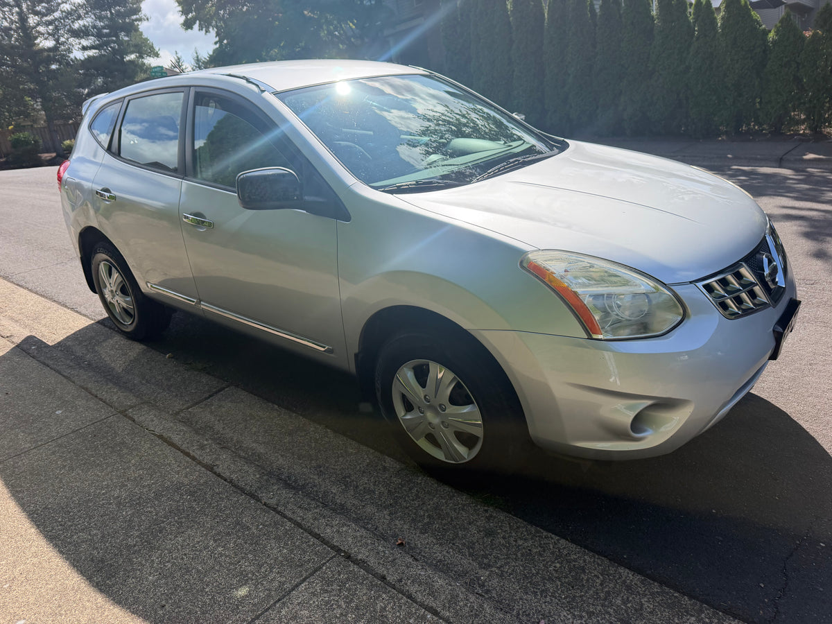 2012 Nissan rogue S