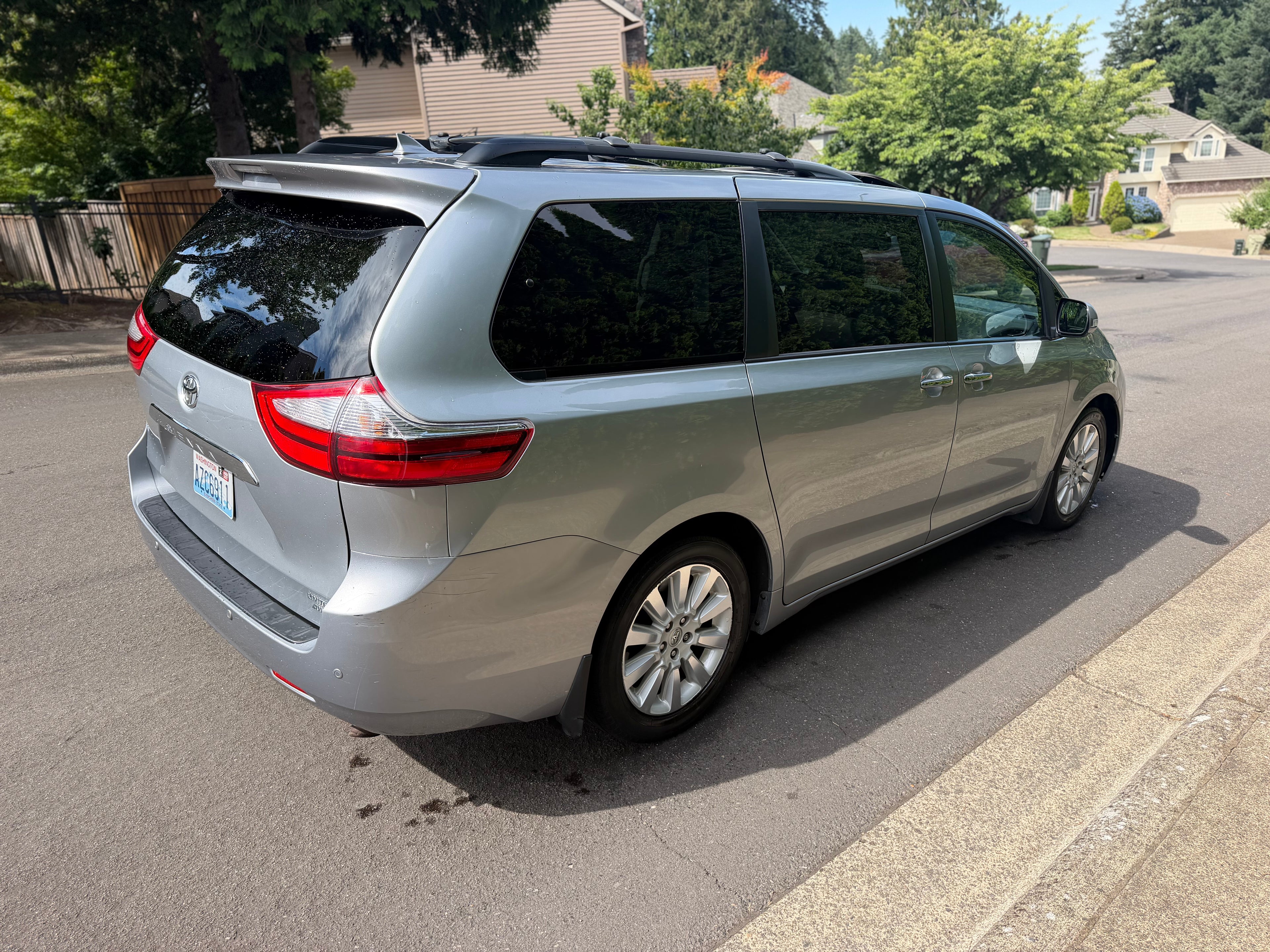 2015 Toyota Sienna limited Premium AWD